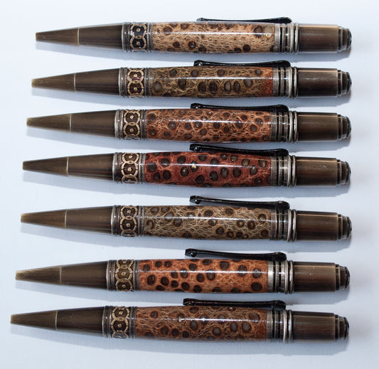 Banksia Pen